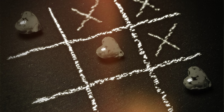 Tres en raya con corazones